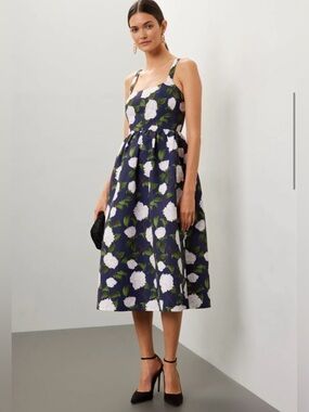 Sachin + Babi | Dresses | New Sachin Babi Size 4 Minnie Offtheshoulder Floral  Midi Dress Glacial Blue | Poshmark